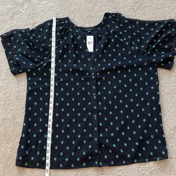 Ann Taylor Womens Shamrock Button Up Short Sleeve Blouse Navy Size Large NWT - Picture 6 of 6